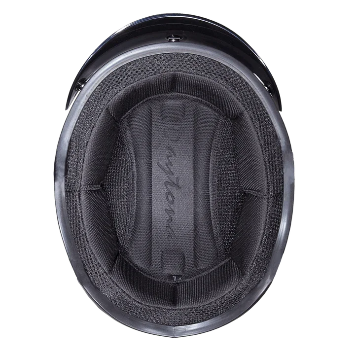 Inside view of Daytona Skull Cap Leather
Covered Helmet – Comfort liner and