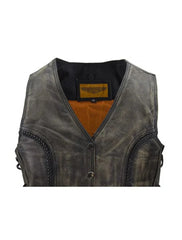 Detailed neckline and snap
closure on Women’s Distressed
Brown Leather Motorcycle Vest